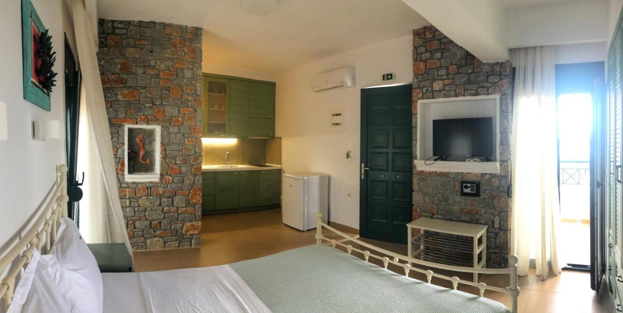 Azzurro Hotel Katsaros  Kültér fotó