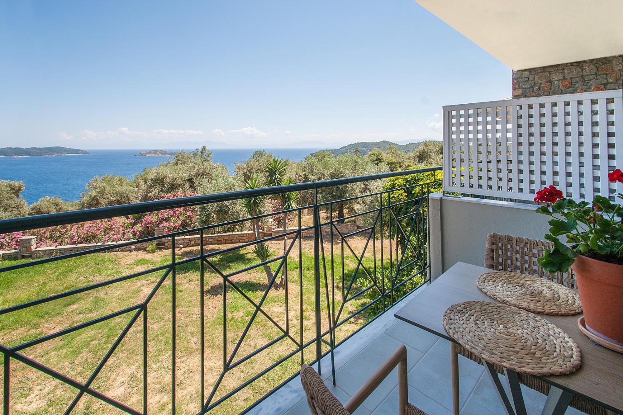 Azzurro Hotel Katsaros  Kültér fotó